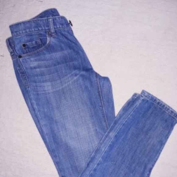 ANN Taylor LOFT DISTRESSED boyfriends jeans sz 0 - Picture 2 of 5